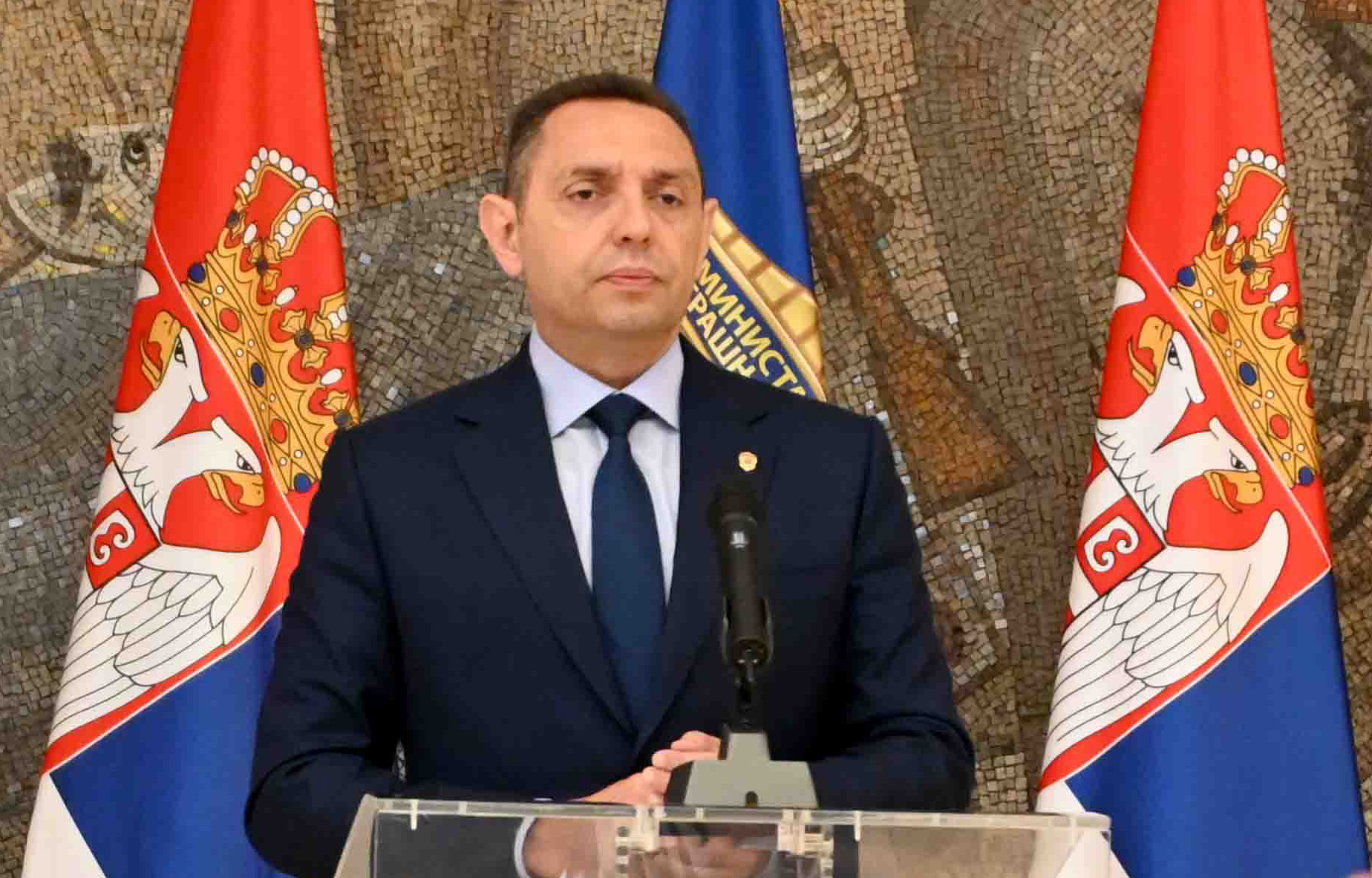 Ministar Aleksandar Vulin uputio telegram saučešća crnogorskom ministru policije Filipu Adžiću povodom masakra na Cetinju