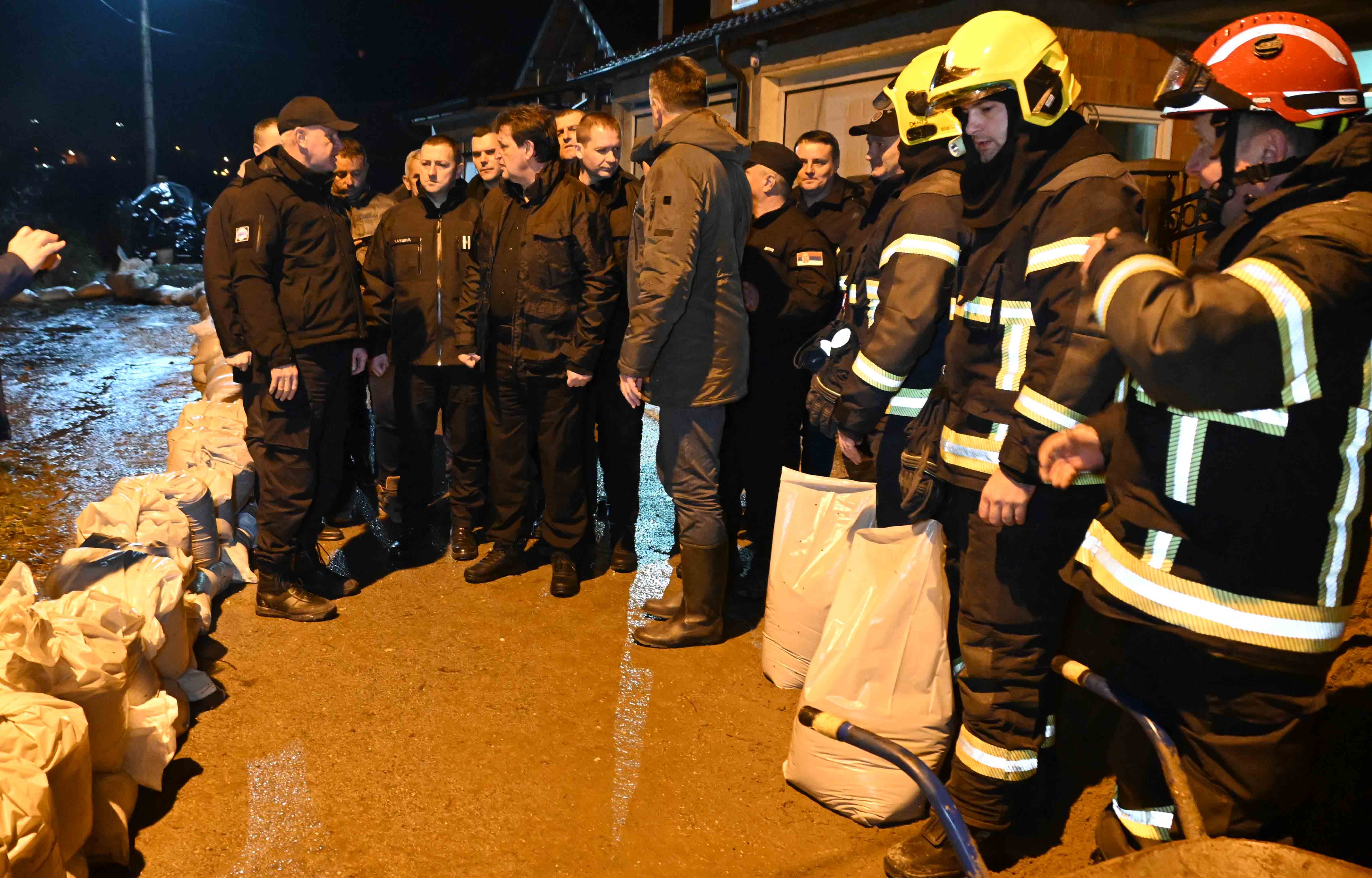 Припадници Сектора за ванредне ситуације у Новом Пазару евакуисали 84 особе