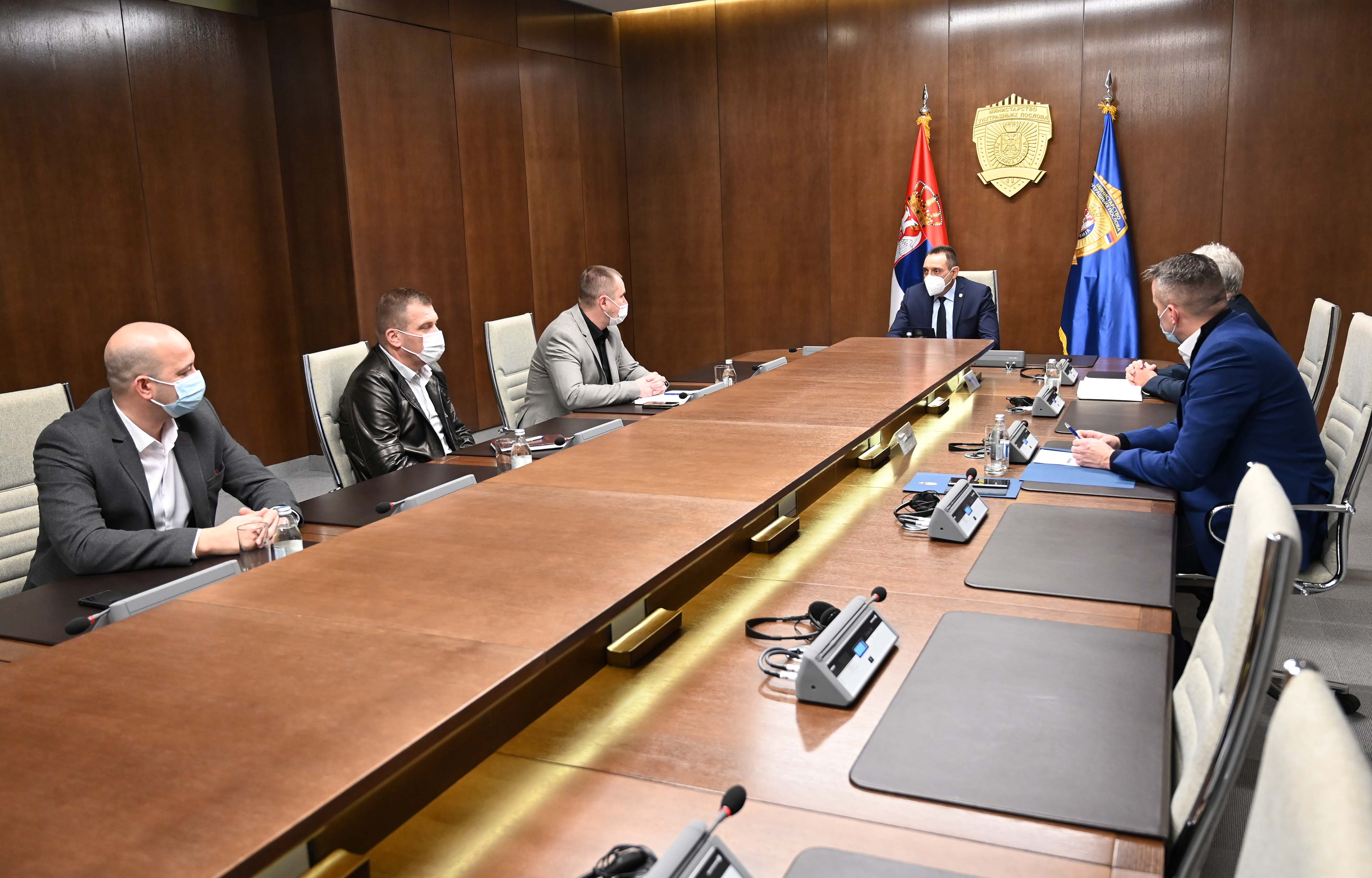 Ministar Vulin održao sastanak sa predstavnicima NSP