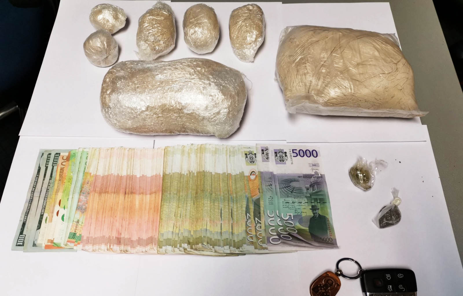 Полиција у Београду запленила око три килограма хероина