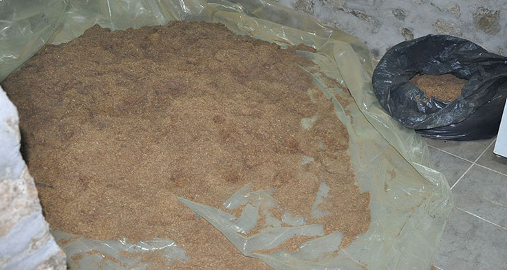 Policija zaplenila dve tone i 50 kilograma rezanog duvana i uhapsila osumnjičene