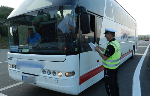 Od 7. do 13. februara saobraćajna policija sprovešće akciju pojačane kontrole vozača autobusa i teretnih vozila