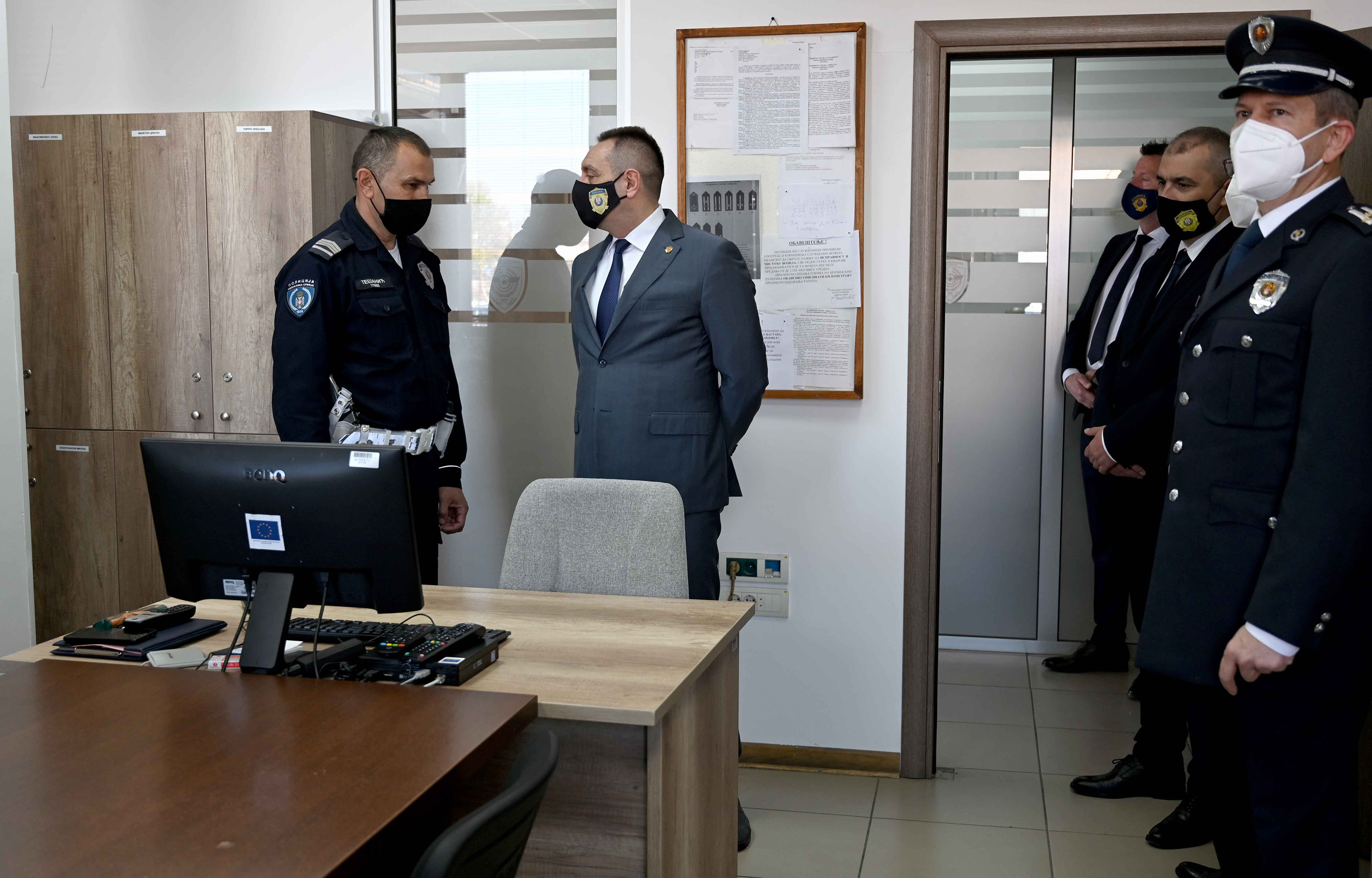 Ministar Vulin: Policija neće prestati da sprečava krijumčarenje i otimanje od države