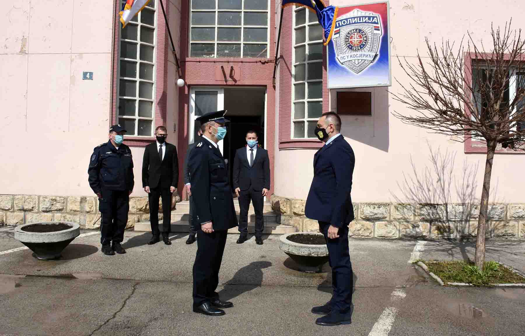 Министар Вулин: Појачати превентивни рад полиције